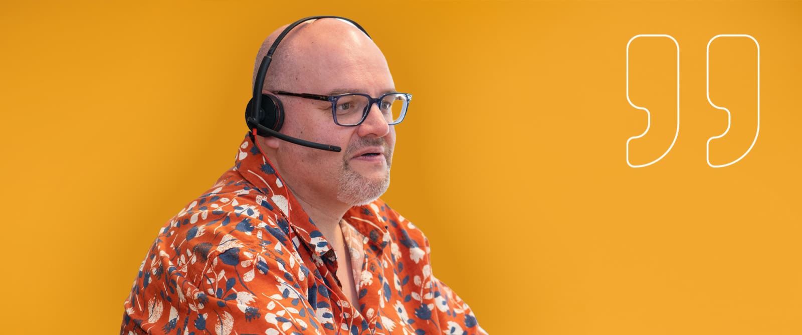 Wouter from Motisha customer care on a call